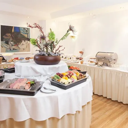 Residenz Hotel 3*